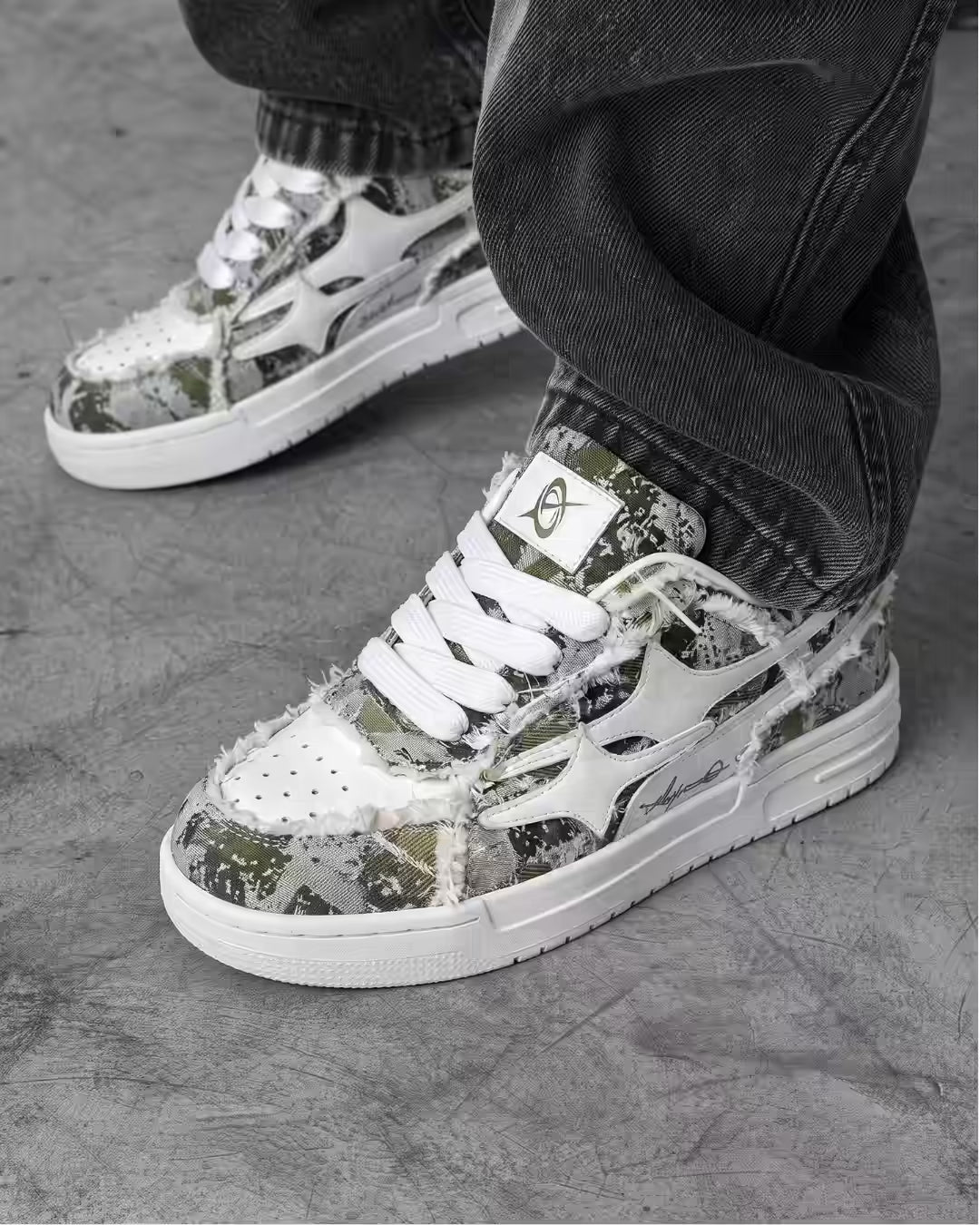 "AIRLINE" Camo Green Sneakers