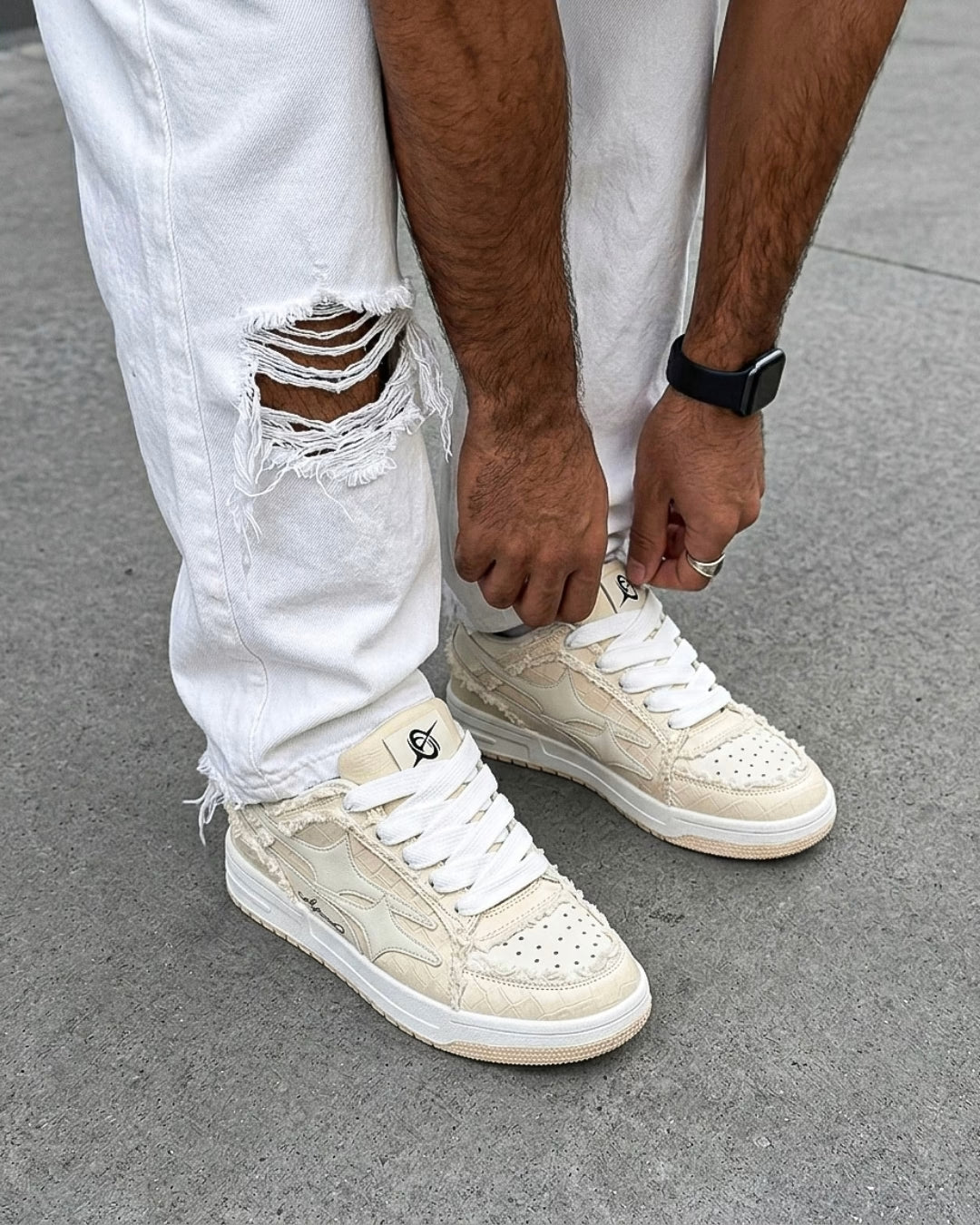 "AIRLINE" Ivory Cream Sneakers