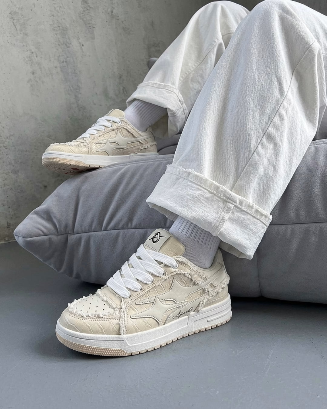 "AIRLINE" Ivory Cream Sneakers